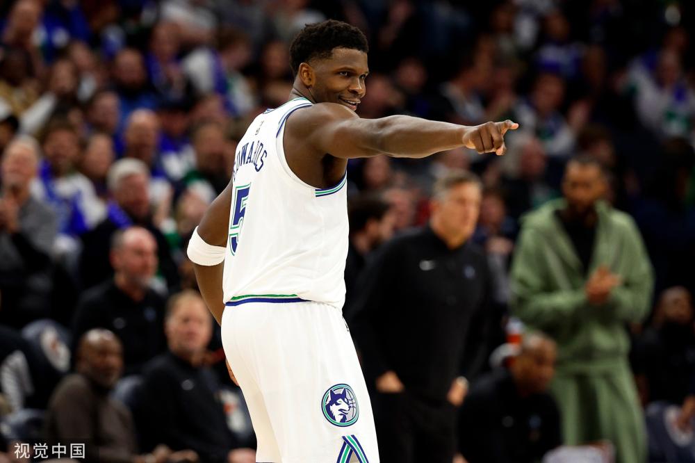 在赛道上展 在赛道上展